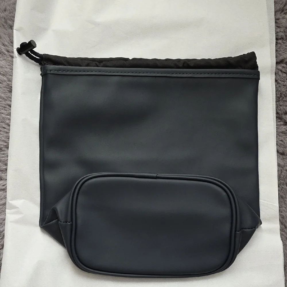 Prada discover chic